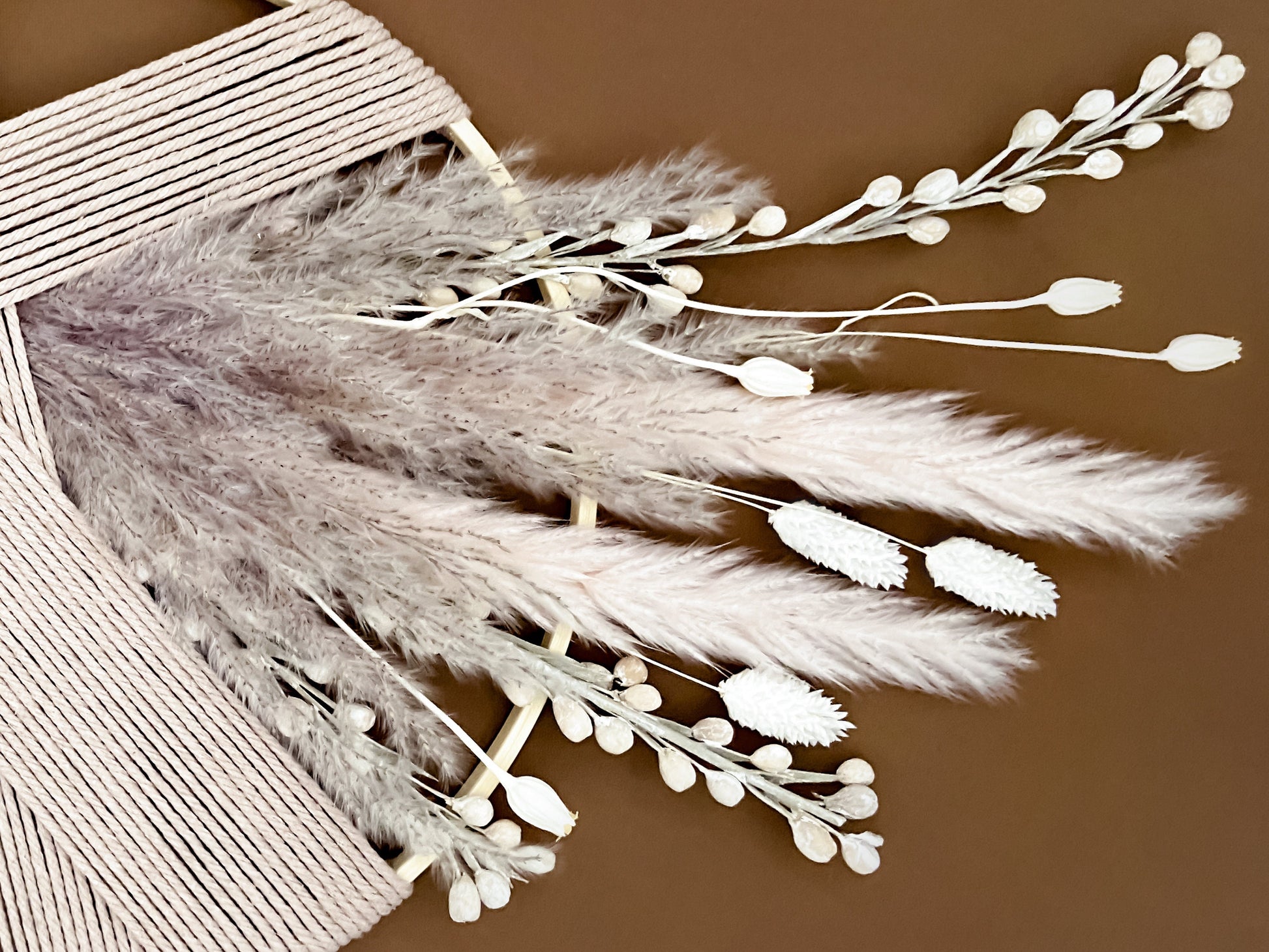 Dried Flowers Macramé Wreath