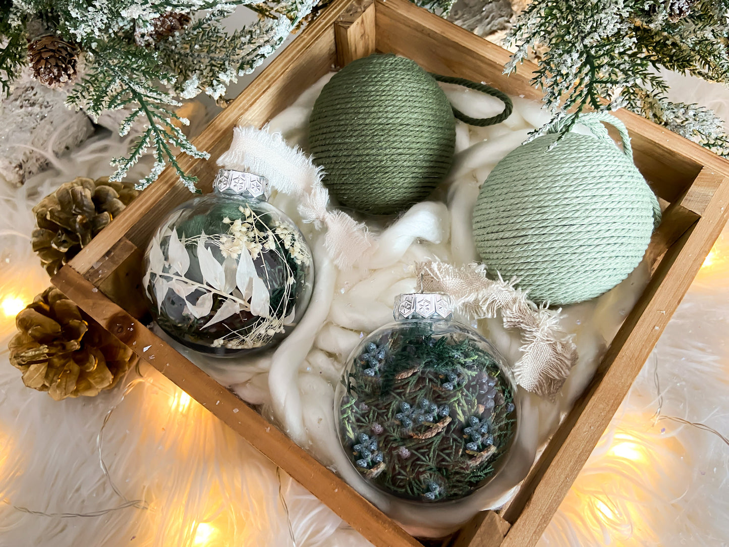 4-Piece Set Of Green Handmade Mixed Ornaments