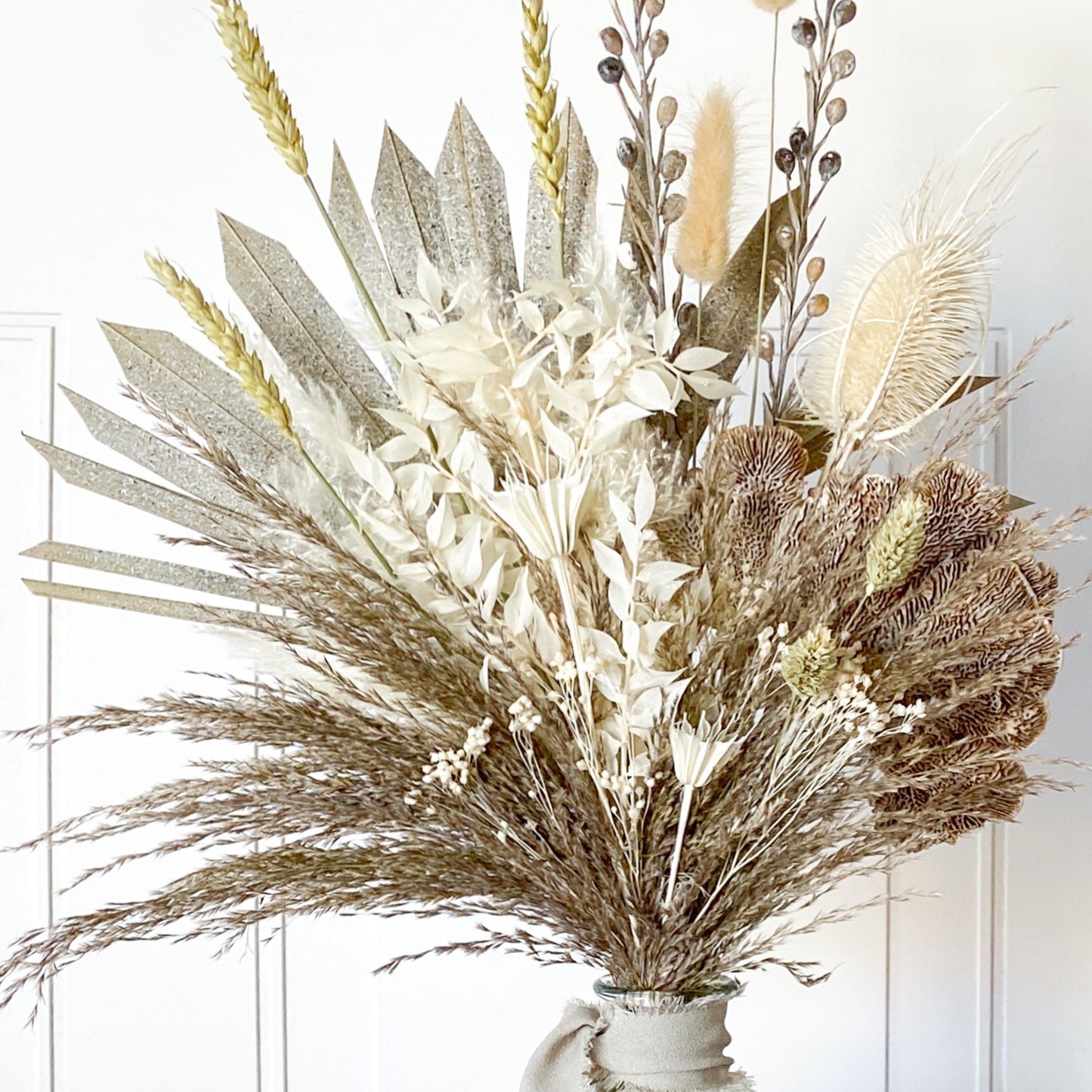 Mushroom & Dried Flower Neutral Bouquet