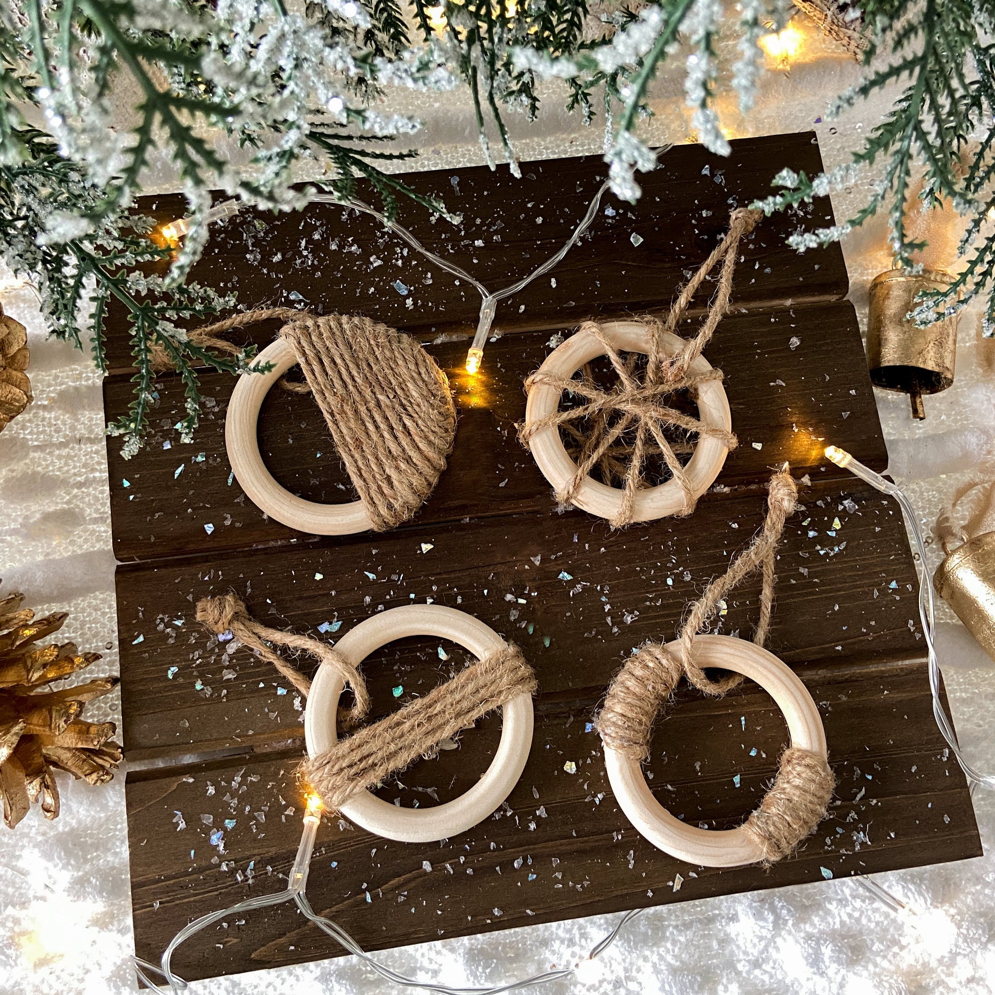 4-Piece Set Of Macramé Ornaments