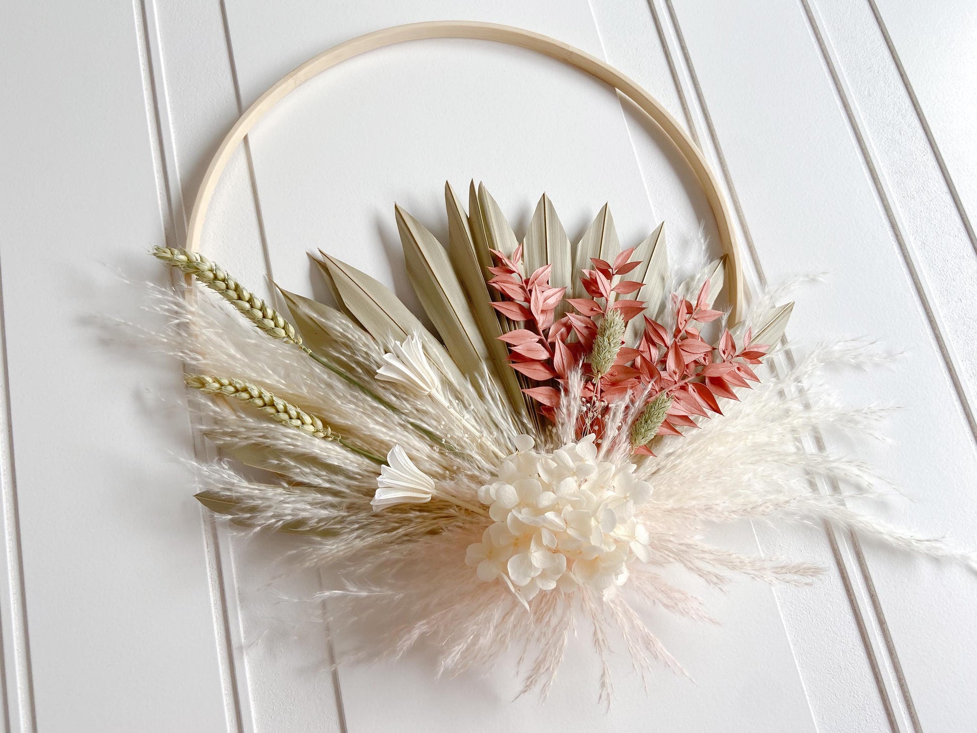 Neutral Dried Flowers Wreath