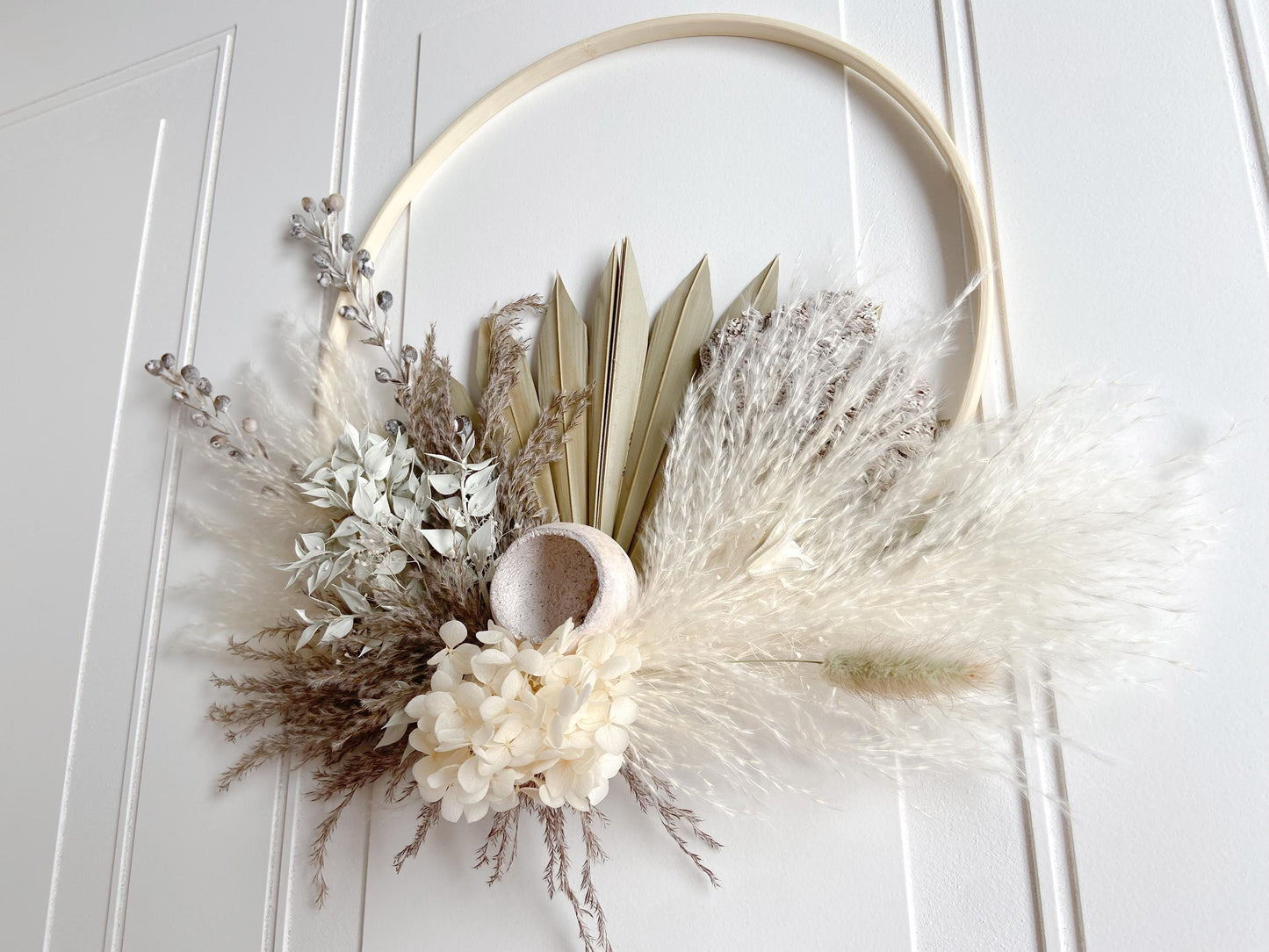 Neutral Dried Flowers Wreath