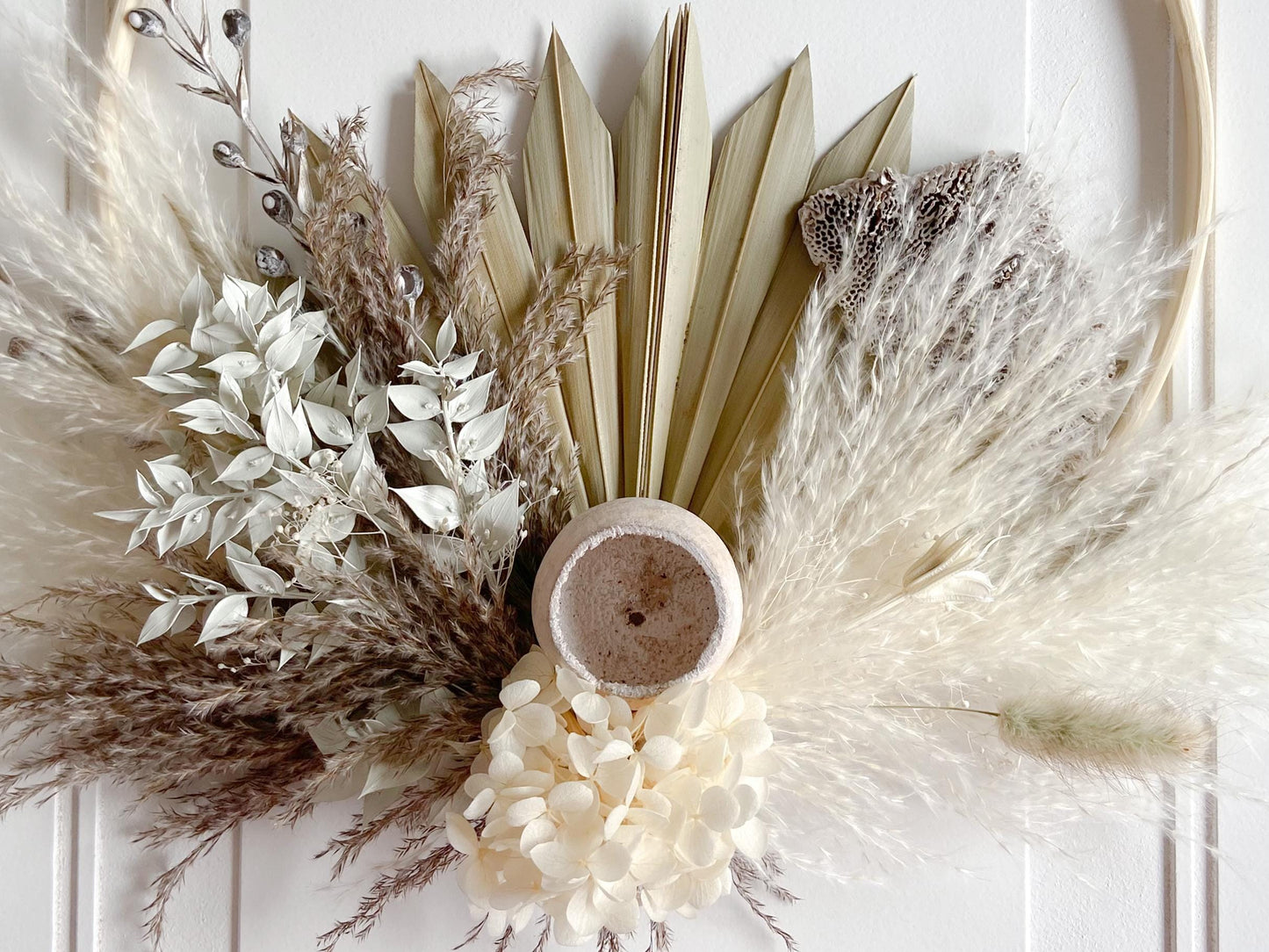 Neutral Dried Flowers Wreath