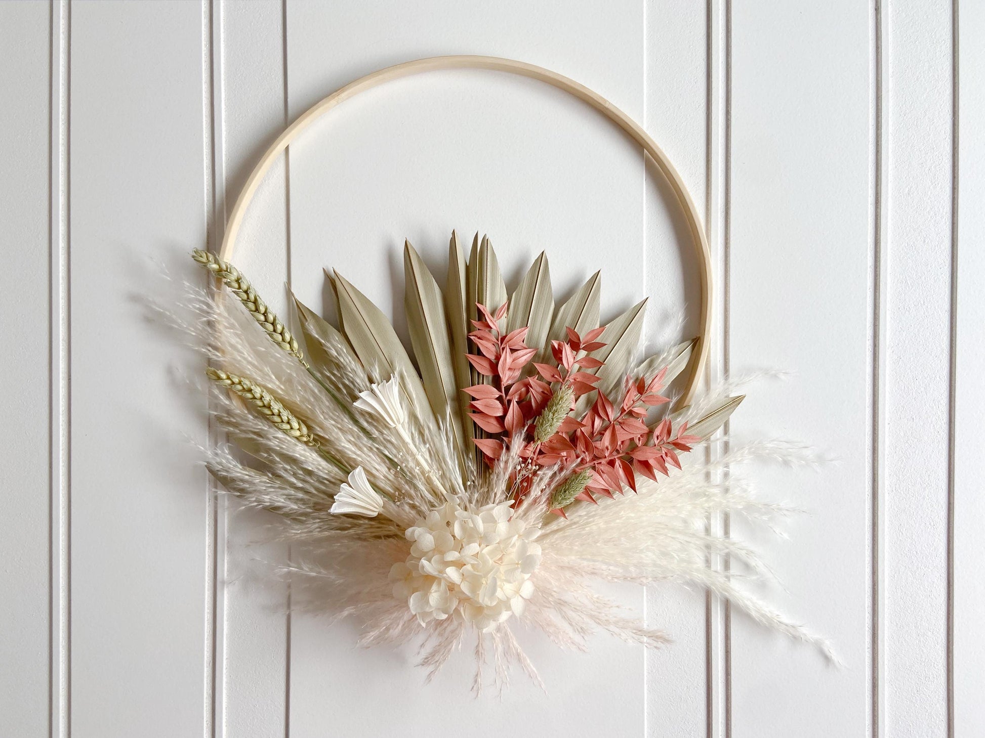 Neutral Dried Flowers Wreath